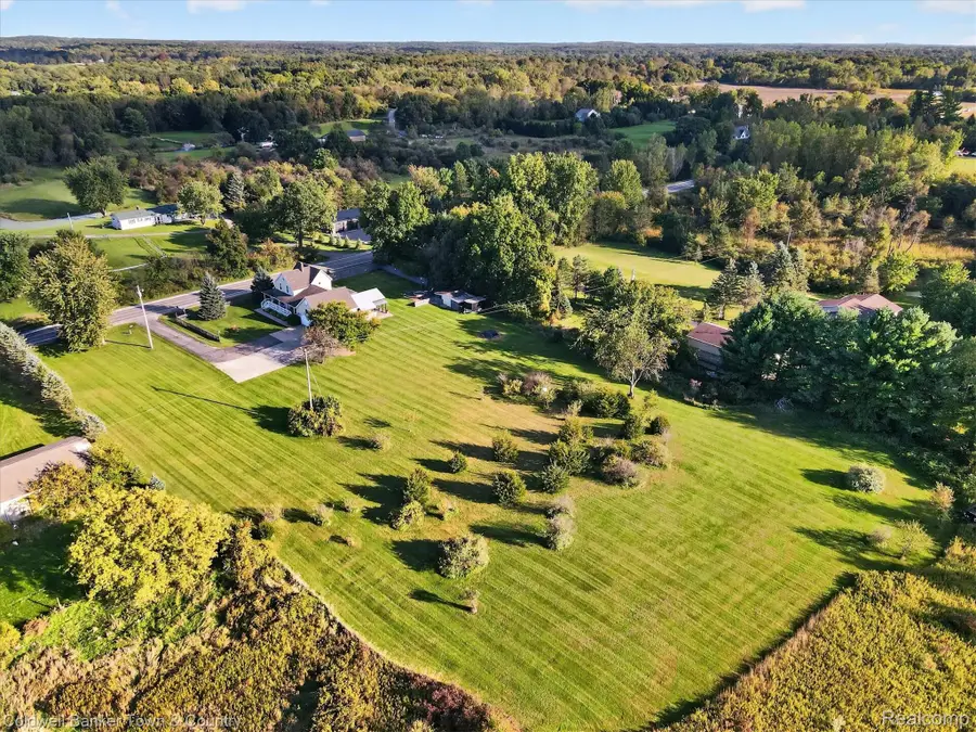 6347 Oak Grove Road, Howell, MI 48855 - #3