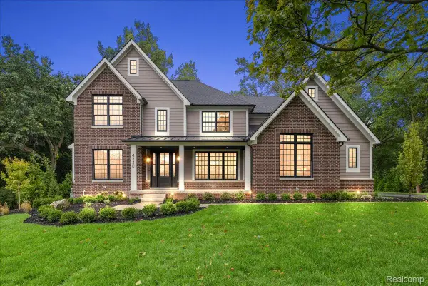 4340 Charing Way, BloomfieldHills, MI 48304