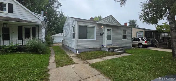 14292 Hendricks Avenue, Warren, MI 48089
