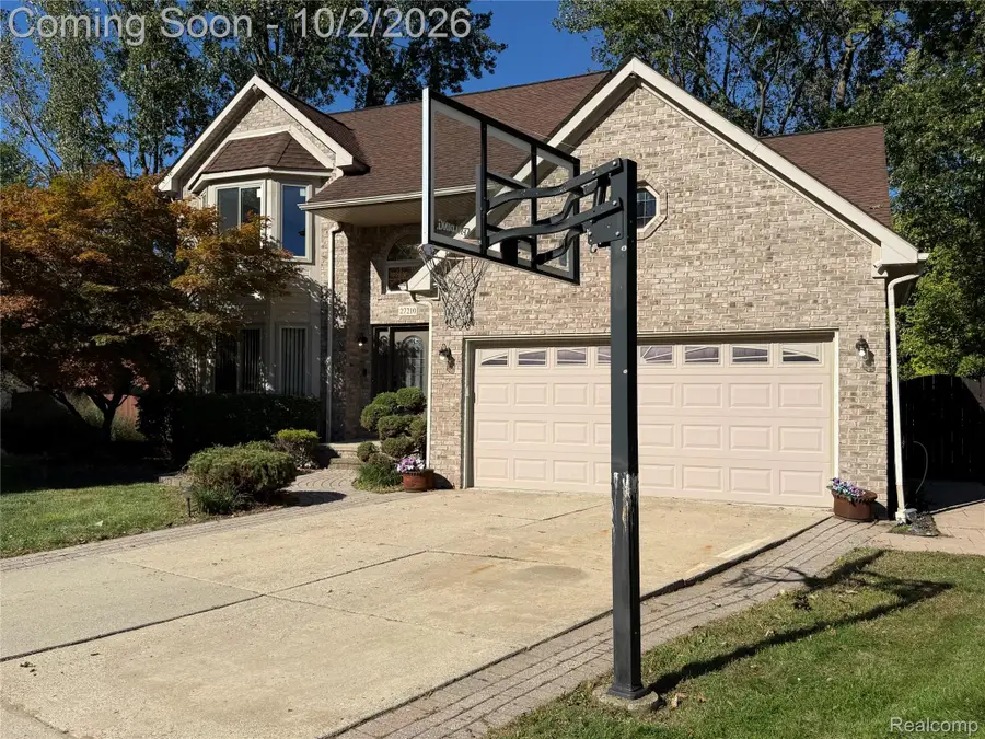 27210 Maple Wood Drive, Brownstown, MI 48174 - #3