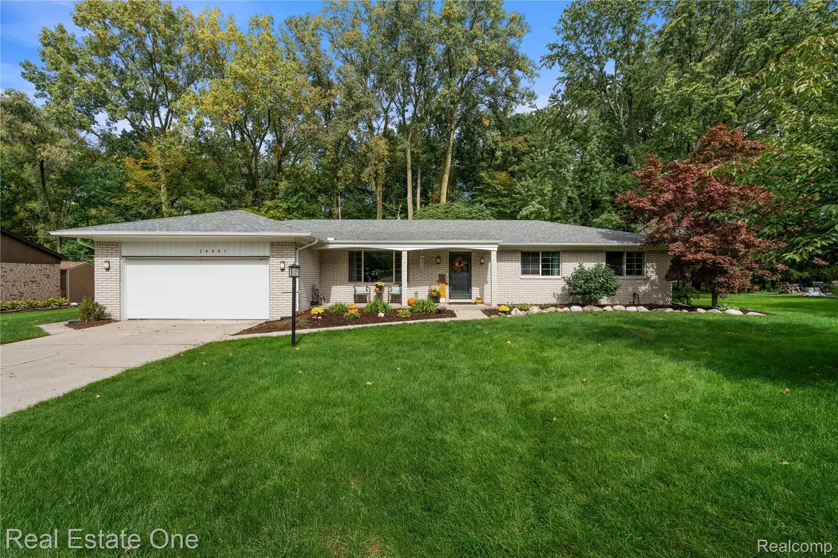 20001 S Riverhill Drive, Clinton Township, MI 48036 - #1