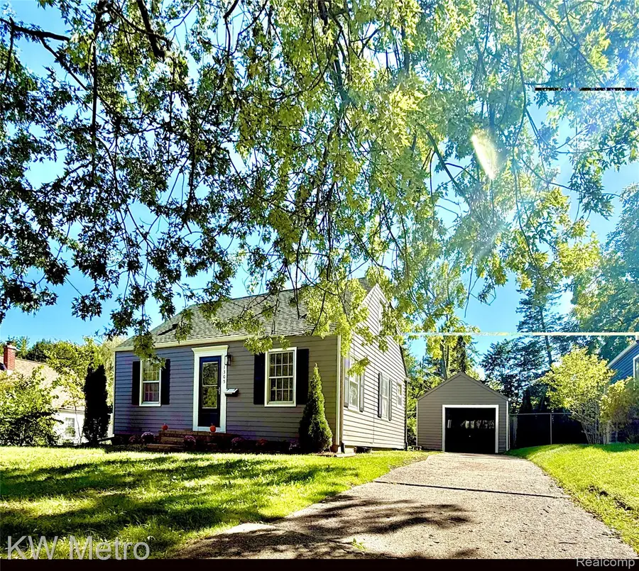 1305 Collegewood Street, Ypsilanti, MI 48197 - #2