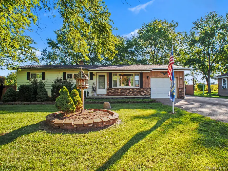 9108 Maplewood Drive, Clio, MI 48420 - #3