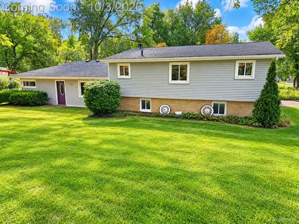 7795 Circle Boulevard, WestBloomfield, MI 48323