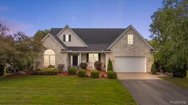 1447 Bowers Road, Lapeer, MI 48446