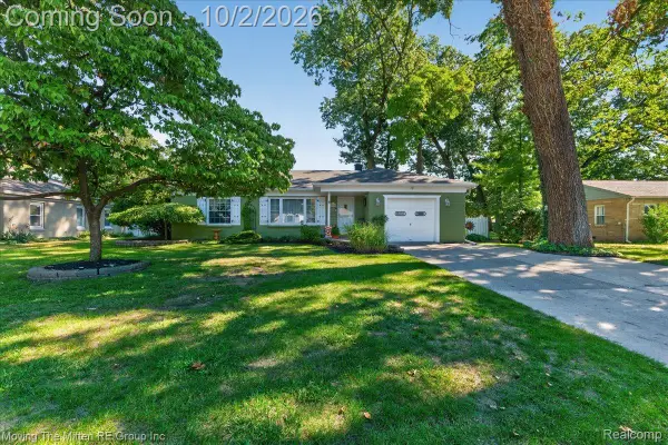 5882 N Parent Street, Westland, MI 48185