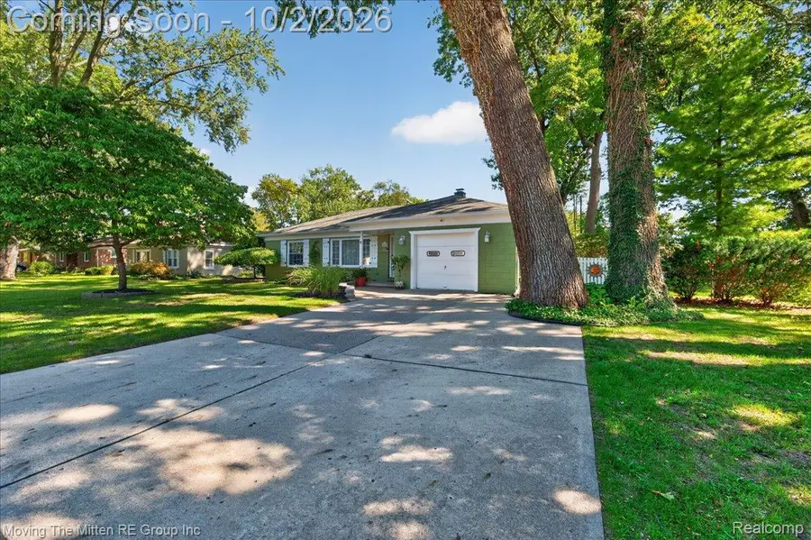 5882 N Parent Street, Westland, MI 48185 - #2