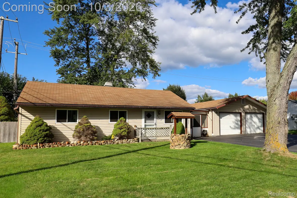 5072 Joangay Boulevard, Waterford, MI 48327 - #1