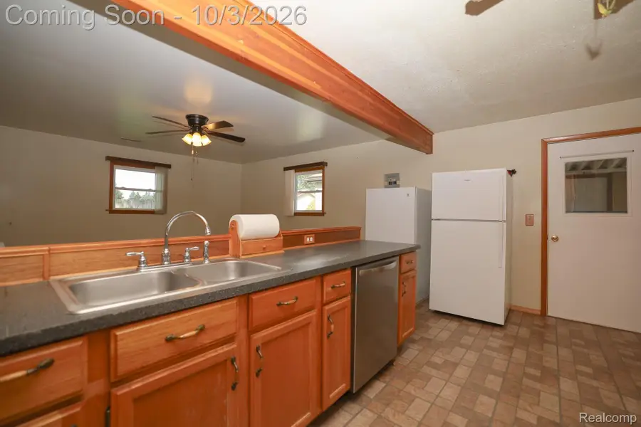 5072 Joangay Boulevard, Waterford, MI 48327 - #3