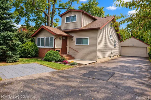 320 S Rochester Road, Clawson, MI 48017