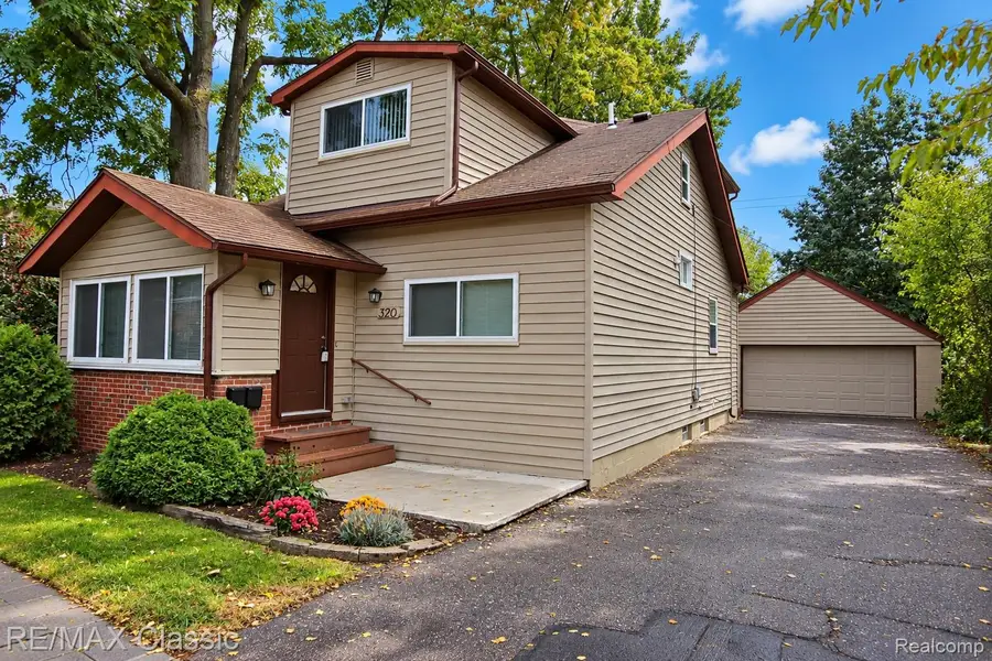 320 S Rochester Road, Clawson, MI 48017 - #3