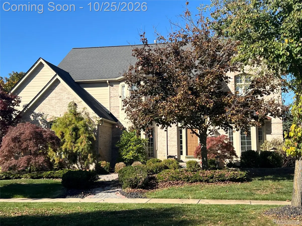 45432 Addington Lane, Novi, MI 48374 - #1