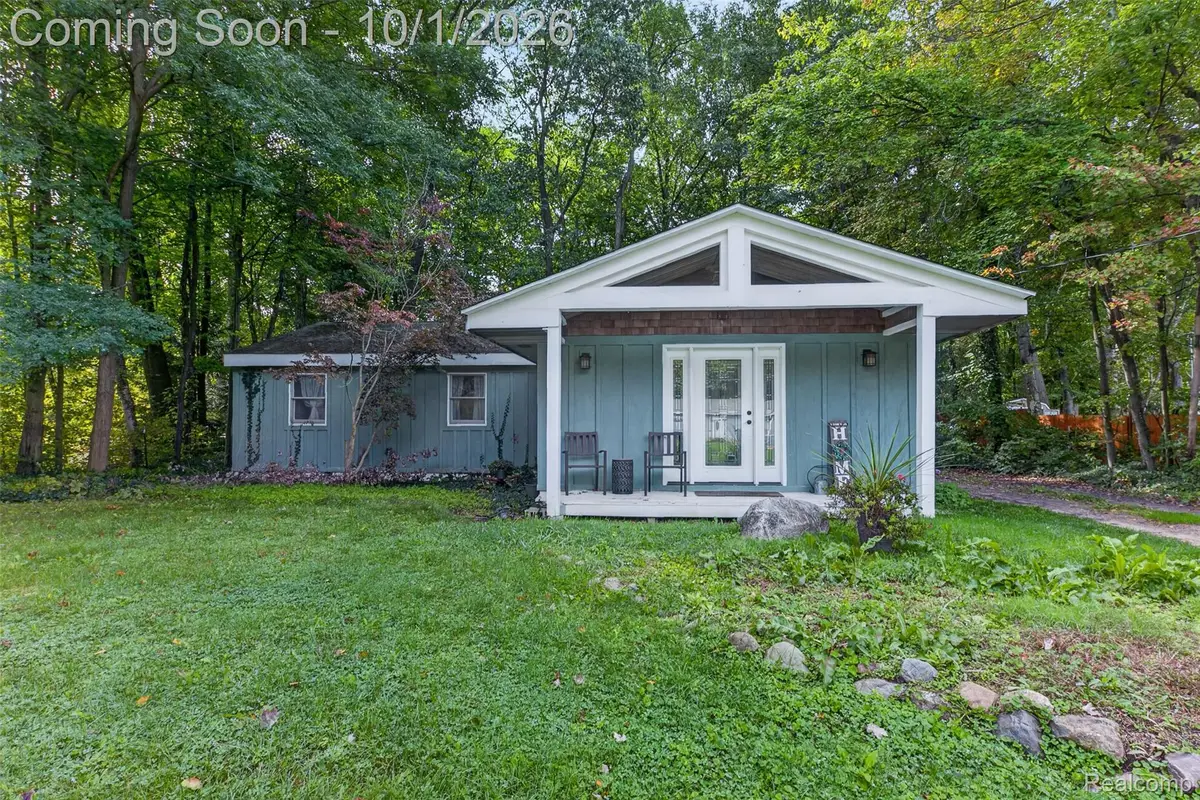 4595 Webberdale Drive, Holly, MI 48442 - #1