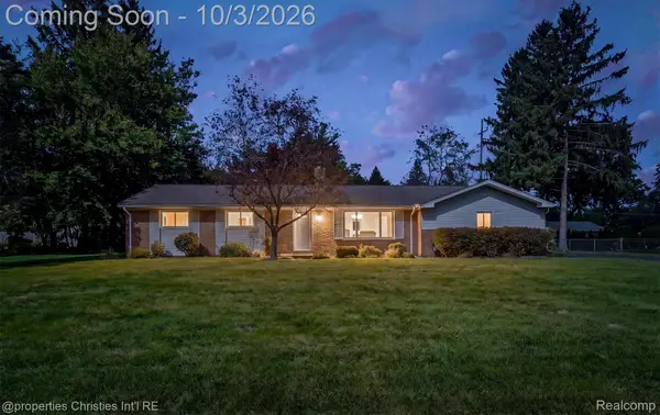 1311 Winchcombe Drive, BloomfieldHills, MI 48304