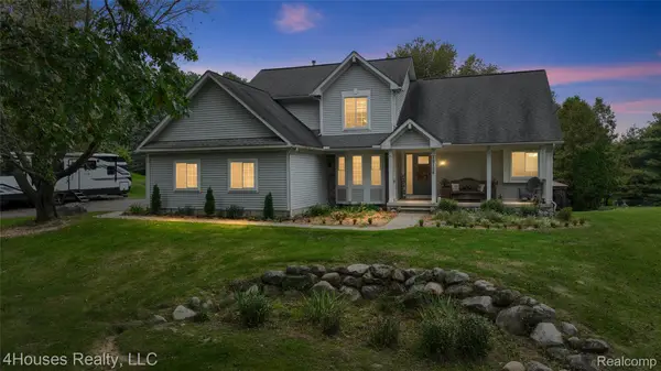 10136 Cedar Knoll Court, Clarkston, MI 48348