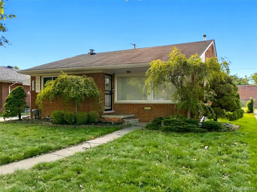 24601 Wood Street, Saint Clair Shores, MI 48080 - #2