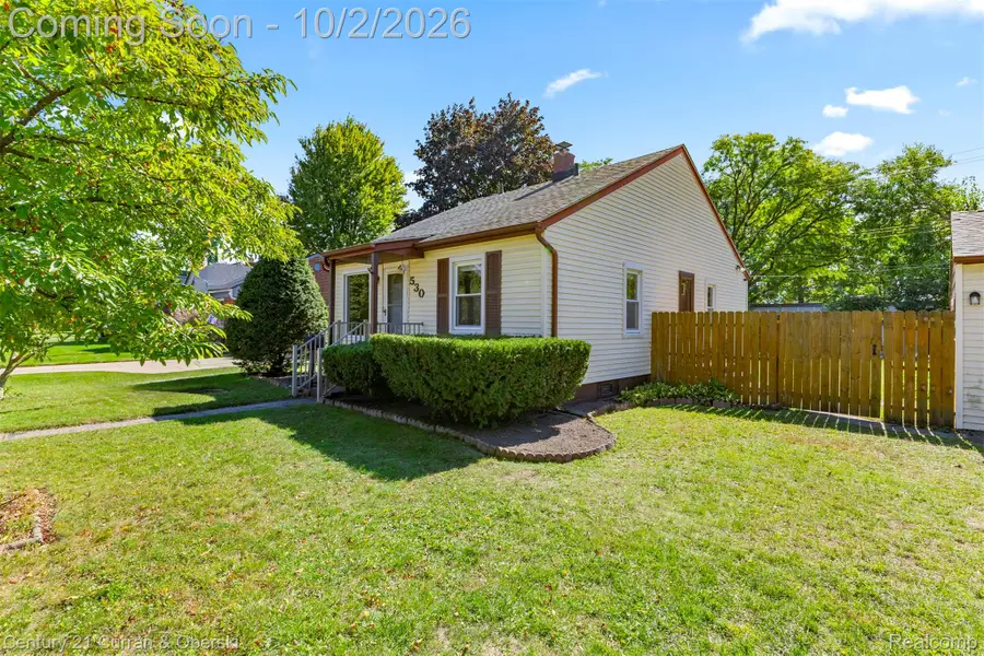 530 Gardner Avenue, Clawson, MI 48017 - #3