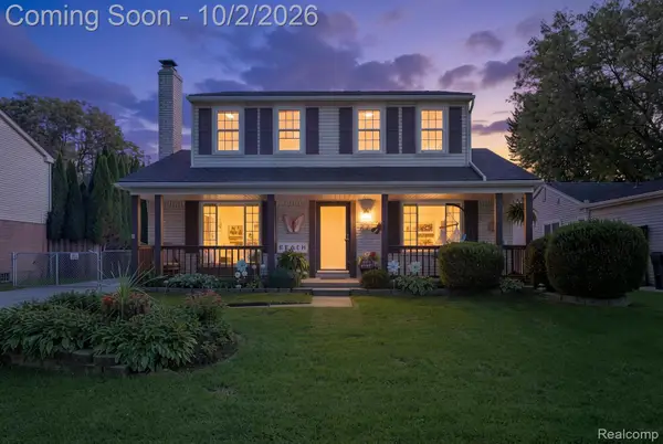 12866 Windsor Court, SterlingHeights, MI 48313
