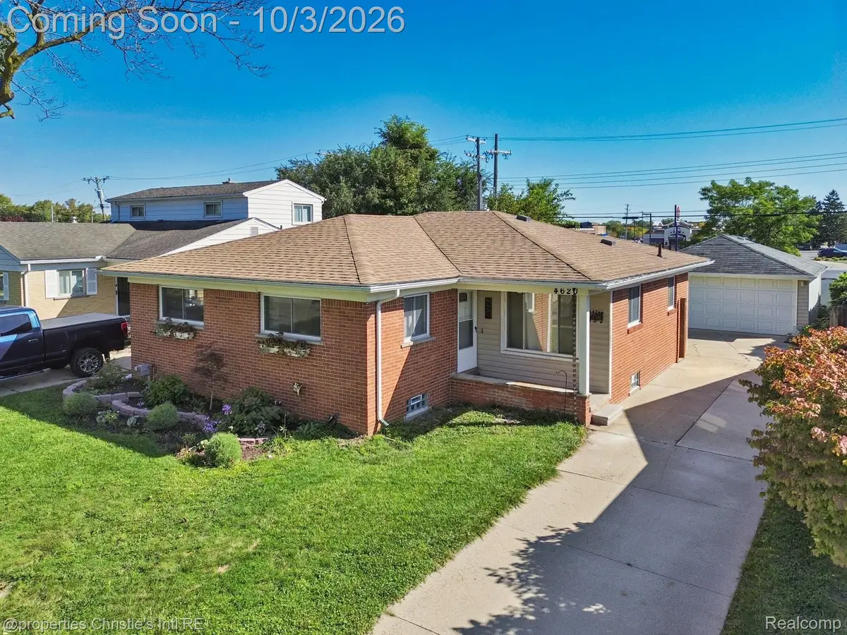 4620 Hillcrest Avenue, Royal Oak, MI 48073 - #1