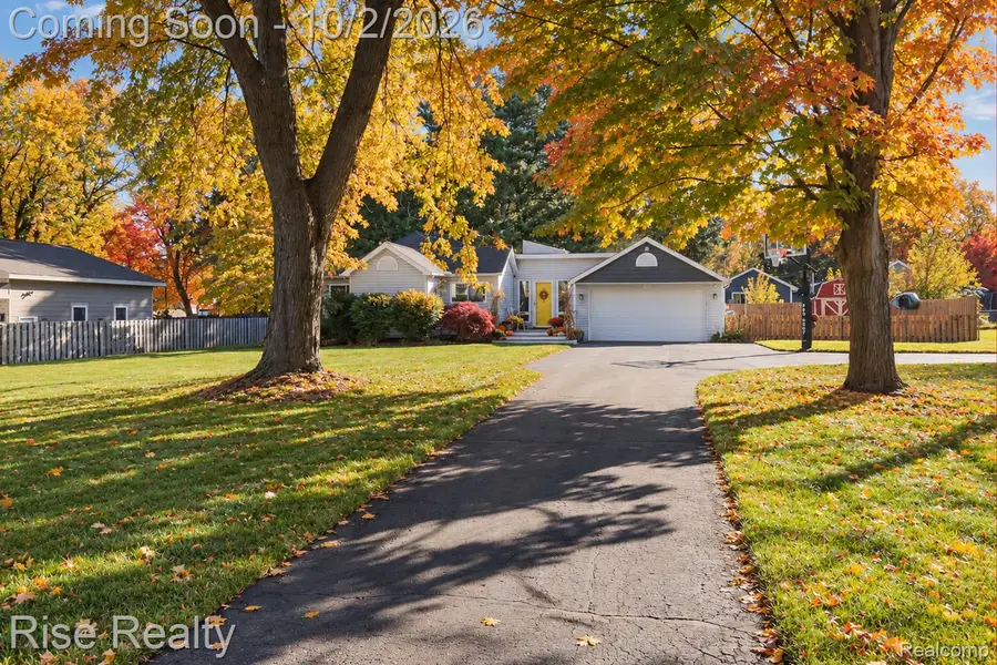 1870 Orchid Street, Waterford, MI 48328 - #2