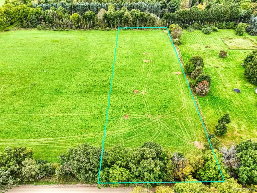 V/L Pingree Rd. Road, Howell, MI 48843 - #2