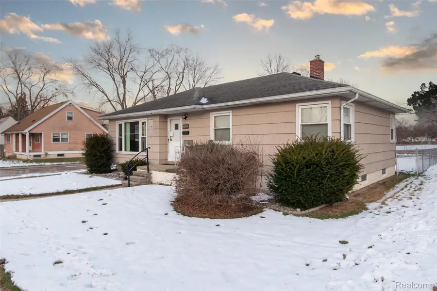 21858 Pleasant Avenue, Eastpointe, MI 48021 - #2