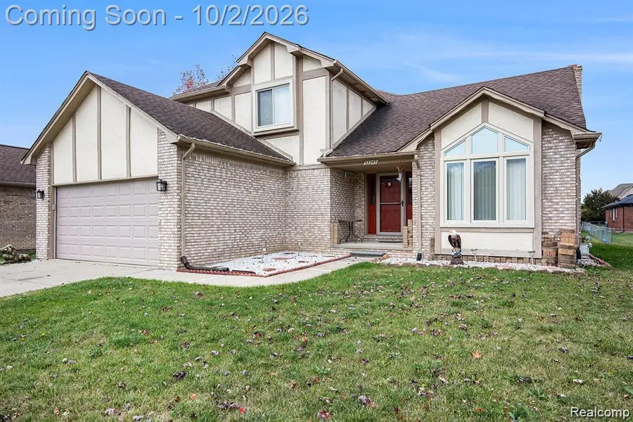 53345 Abraham Drive, Macomb, MI 48042 - #2