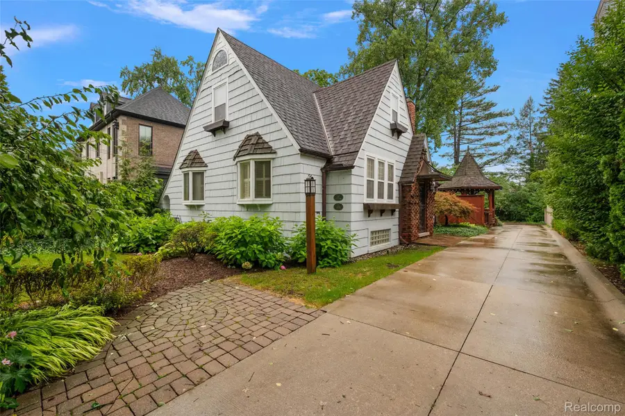 367 Baldwin Road, Birmingham, MI 48009 - #2