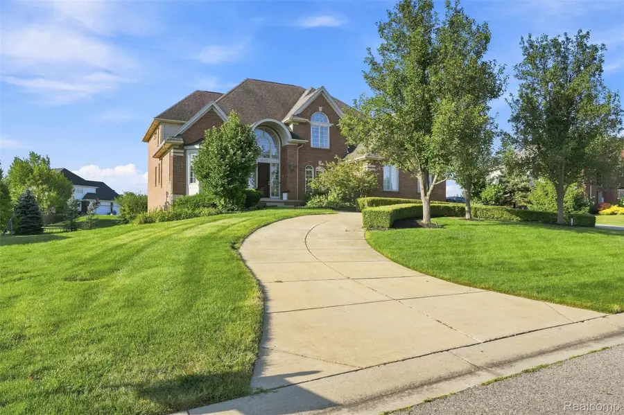 3603 N Century Oak Circle, Oakland, MI 48363 - #2