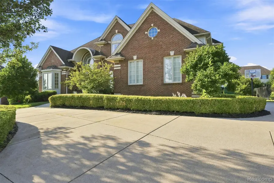 3603 N Century Oak Circle, Oakland, MI 48363 - #3