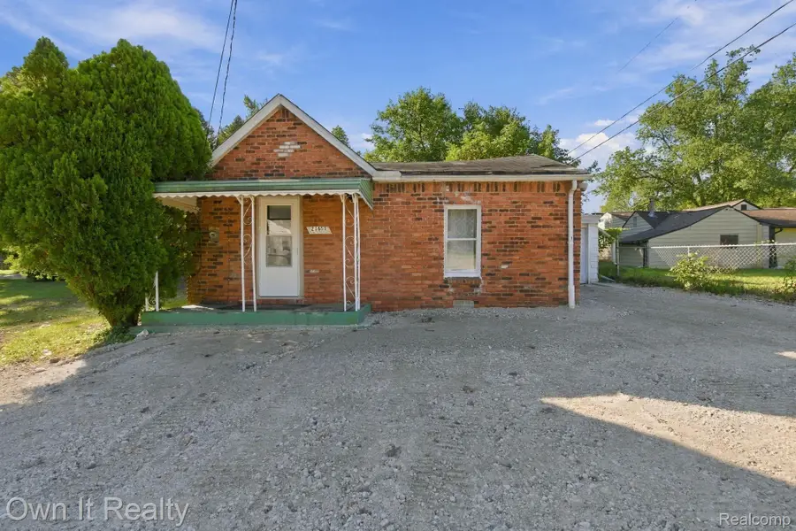 21651 Jacksonville Street, Farmington Hills, MI 48336 - #3