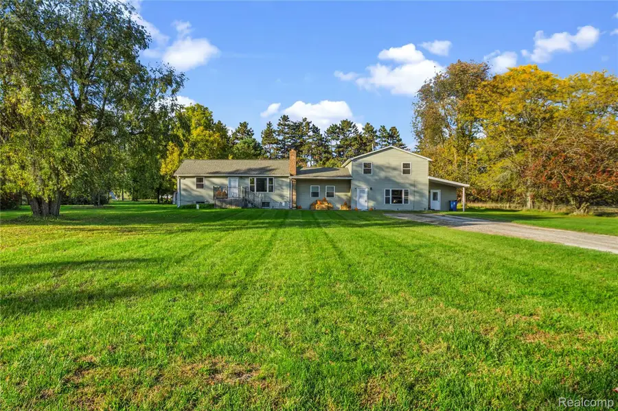 9448 Mcafee Road, Montrose, MI 48457 - #2