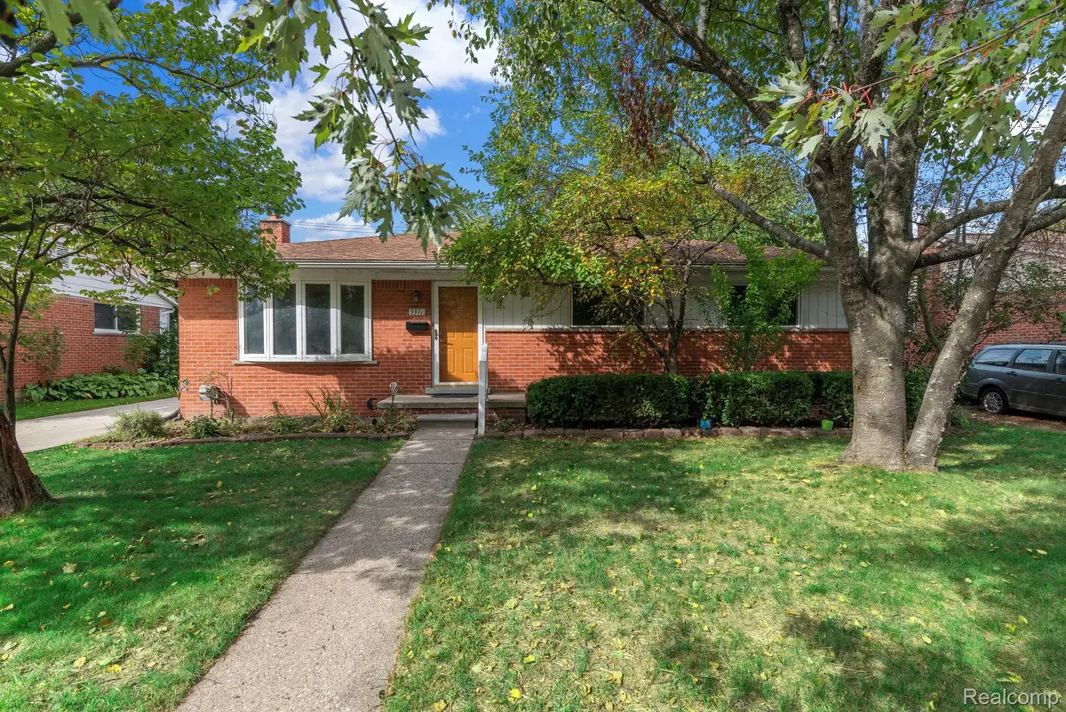 9971 Merriman Road, Livonia, MI 48150 - #1