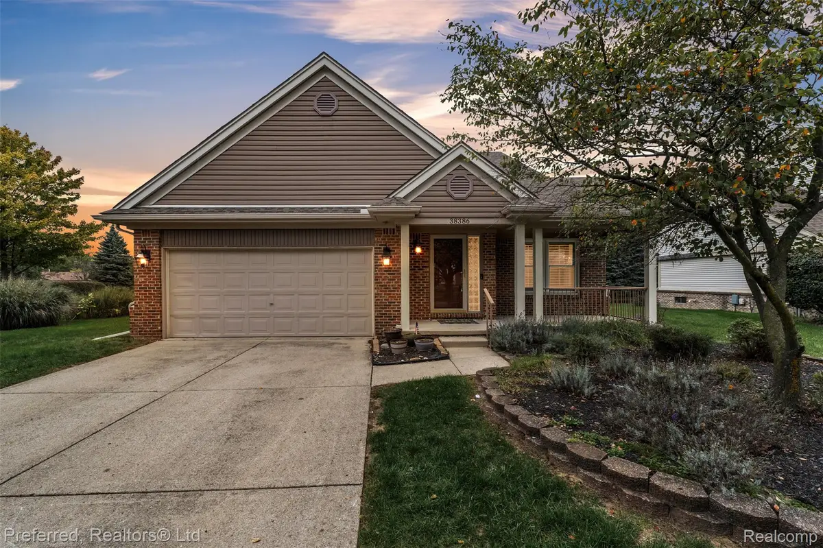 38386 Oakwest Drive, Westland, MI 48185 - #1