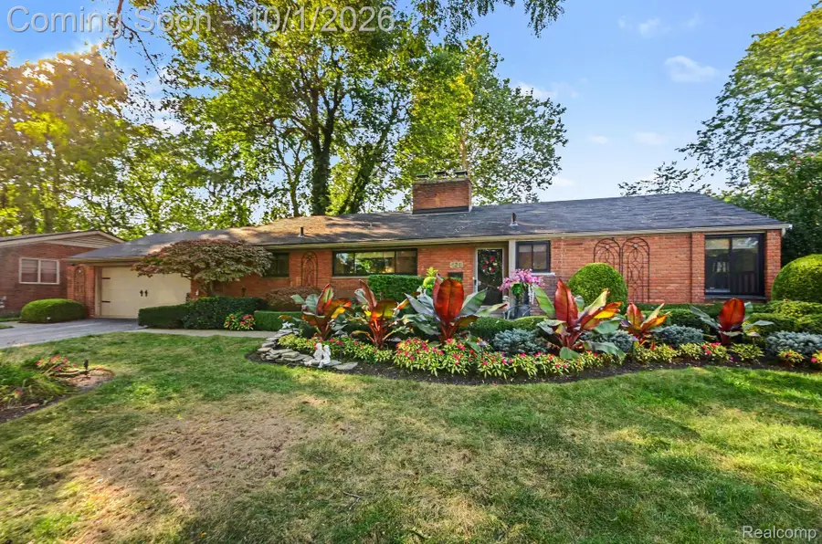 436 Barclay Road, Grosse Pointe Farms, MI 48236 - #3