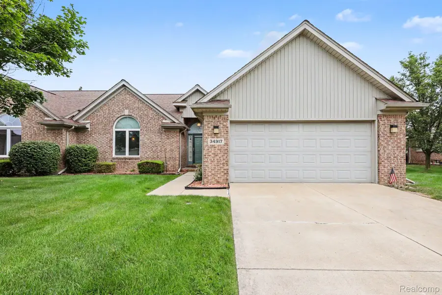 34917 Chickadee Ridge, Richmond, MI 48062 - #2