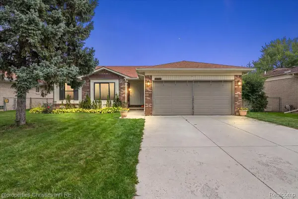 38364 Yonkers Drive, SterlingHeights, MI 48310