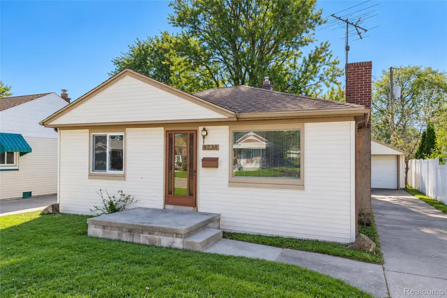 8238 Kaltz, Center Line, MI 48015 - #3