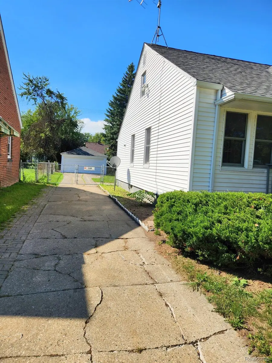 5309 University Place, Detroit, MI 48224 - #3