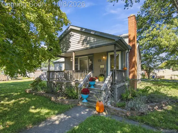 30850 Ann Arbor Trail, Westland, MI 48185