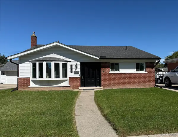 2804 Dunlop Street, Trenton, MI 48183