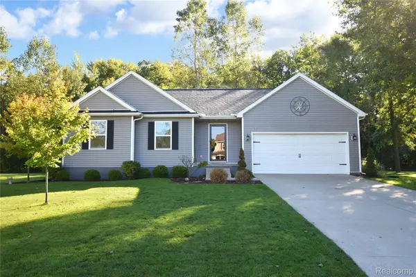 9343 Betsie Drive, GrandBlanc, MI 48439
