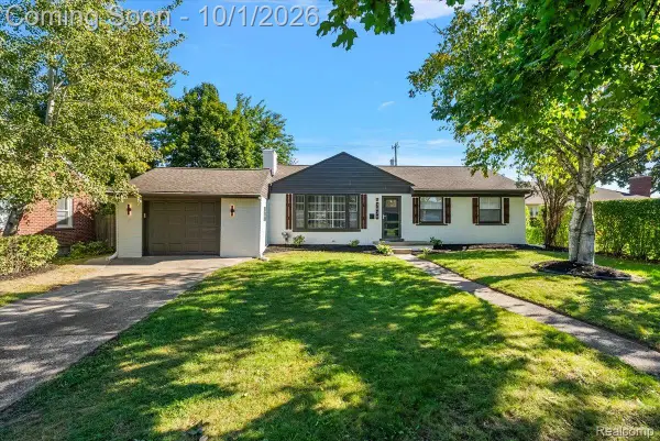 3830 Ravena Avenue, RoyalOak, MI 48073
