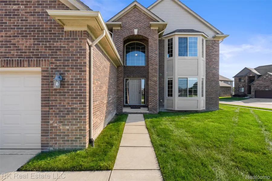 49586 Manistee Drive, Chesterfield, MI 48047 - #3