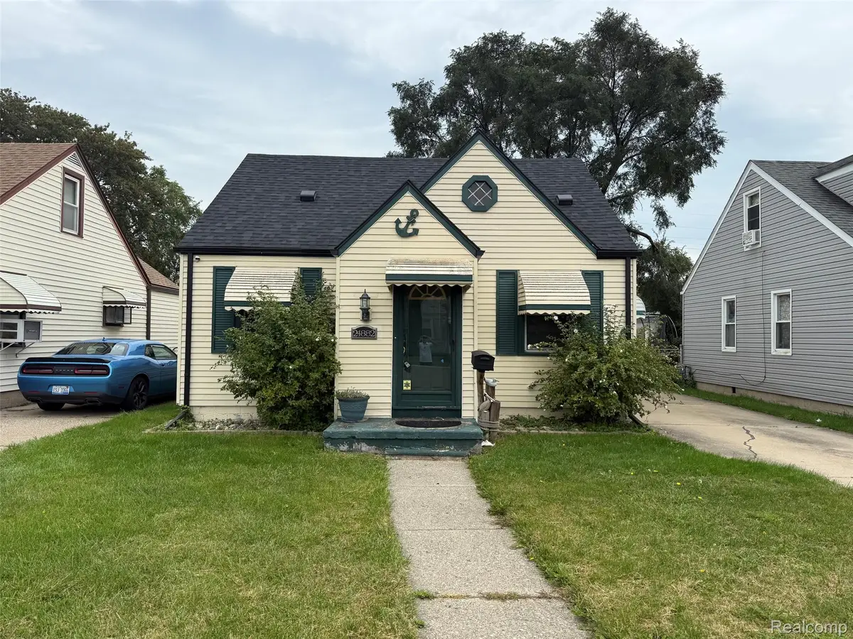 24882 Wilmot Avenue, Eastpointe, MI 48021 - #1