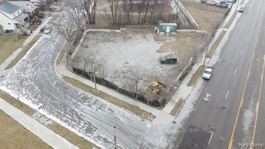 6474 W Warren Avenue, Detroit, MI 48210 - #2