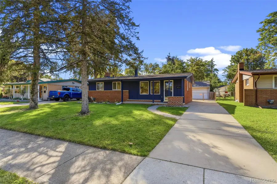 9101 Merriman Road, Livonia, MI 48150 - #2