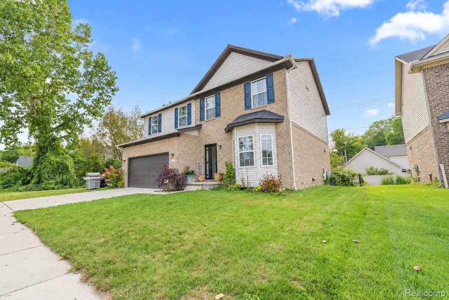 19430 Granger Drive, Brownstown, MI 48174 - #3