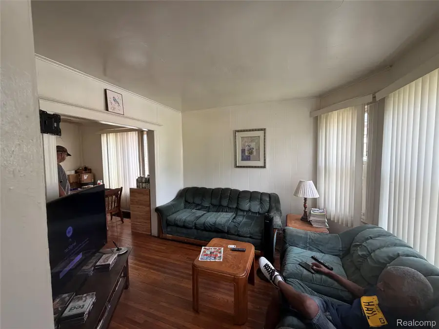 5331 Fischer Street, Detroit, MI 48213 - #2