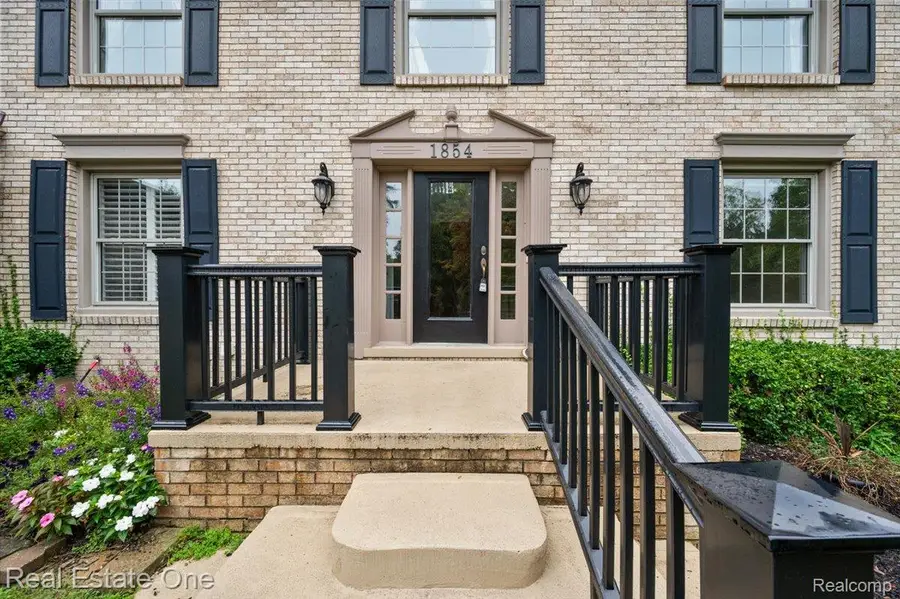 1854 Ludgate Lane, Rochester Hills, MI 48309 - #3